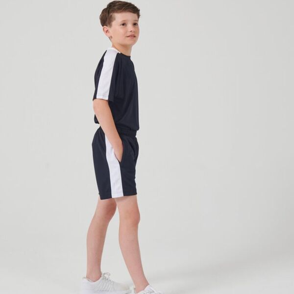 KIDS KNITTED SHORTS ZIP POCKET Thumbnail